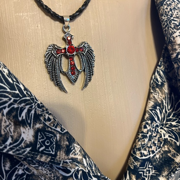 411-ATT New Red or Black Stainless Steel Angel Wing Cross Sword Pendant Necklace - Picture 7 of 9